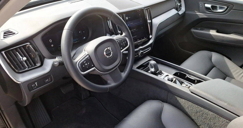 Volvo XC 60 cena 167500 przebieg: 27411, rok produkcji 2022 z Swarzędz małe 379